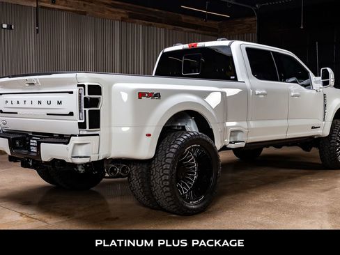 Used 2026 Ford F450 Platinum w/ Platinum Plus Package image 9