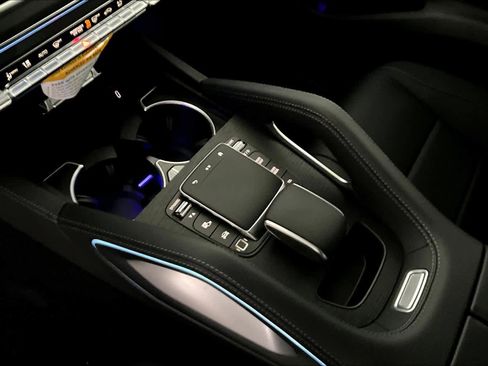 New 2026 Mercedes-Benz GLE 450 4MATIC image 11