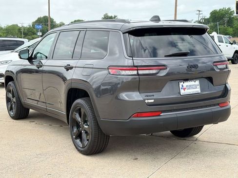 New 2026 Jeep Grand Cherokee L Limited image 3