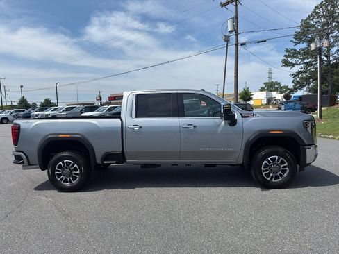 New 2026 GMC Sierra 2500 SLT w/ SLT Convenience Package AWD/4WD image 6