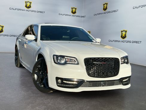Used 2023 Chrysler 300 S w/ Comfort Group image 3