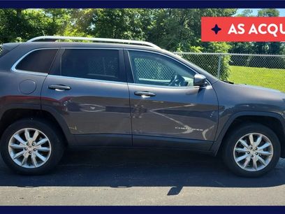 Used 2016 Jeep Cherokee Limited w/ Technology Group