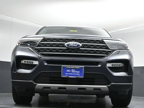 Certified 2022 Ford Explorer XLT w/ Equipment Group 202A AWD/4WD image 39