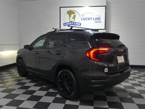 Used 2019 GMC Terrain SLE w/ Driver Convenience Package AWD/4WD image 10