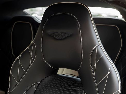Used 2018 Aston Martin Vanquish S RWD image 5