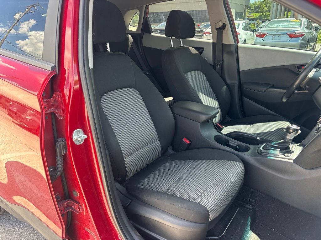 Used 2020 Hyundai Kona SEL AWD/4WD image 18