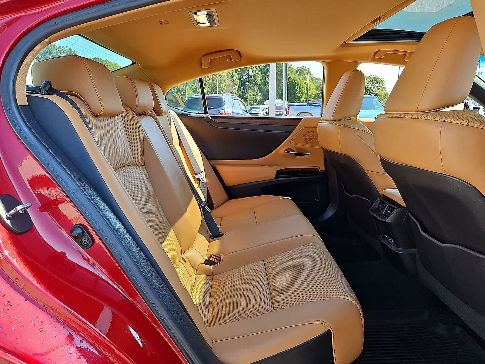 Used 2022 Lexus ES 350 w/ Premium Package FWD image 32