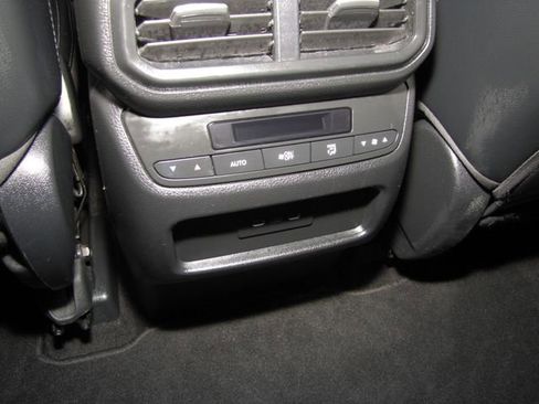 Certified 2025 Honda Pilot EX-L image 15