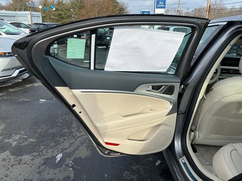 New 2026 Genesis G70 2.5T Prestige image 24