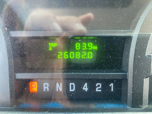 Used 2017 Ford E-350 and Econoline 350 Super Duty w/ A/C Prep Package RWD image 9
