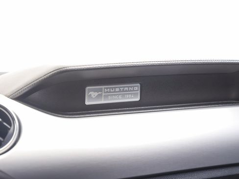 Used 2017 Ford Mustang GT Premium RWD image 22