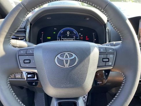 New 2026 Toyota Camry SE AWD/4WD image 12