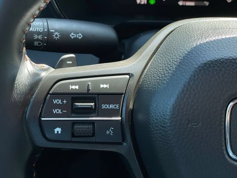 Certified 2025 Honda CR-V Sport image 15