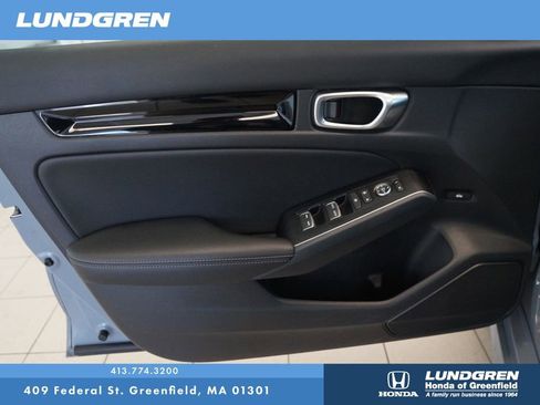 Used 2024 Honda Civic Touring image 15