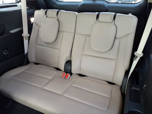 Used 2023 Ford Explorer Limited w/ Equipment Group 301A image 11