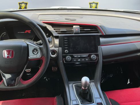 Used 2020 Honda Civic Type R image 12