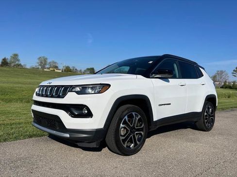 Certified 2022 Jeep Compass Limited AWD/4WD image 1