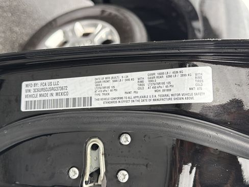 Used 2024 RAM 2500 Big Horn image 33