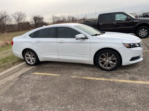 Used 2014 Chevrolet Impala LT w/ Convenience Package image 18
