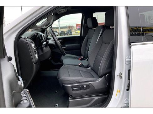 Used 2023 GMC Sierra 2500 SLE w/ SLE Value Package; image 27