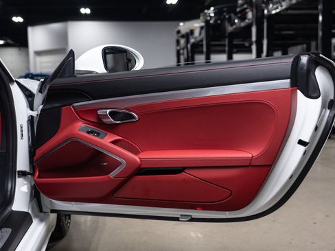 Used 2024 Porsche 718 Cayman S image 74