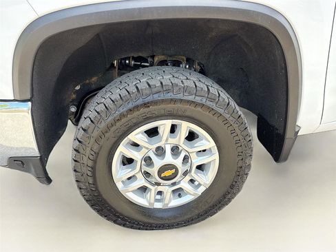 Used 2023 Chevrolet Silverado 2500 W/T w/ WT Fleet Convenience Package AWD/4WD image 31