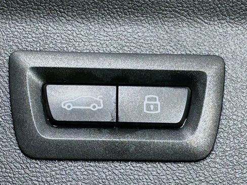 Used 2024 BMW X3 sDrive30i image 31