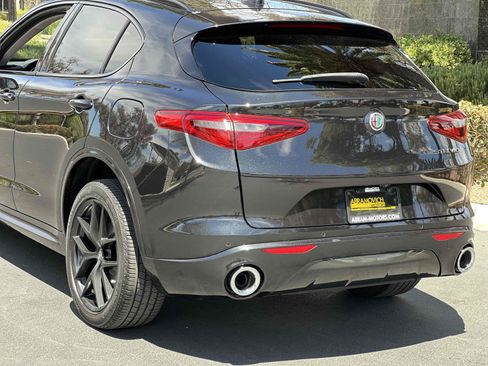Used 2021 Alfa Romeo Stelvio Sprint w/ Nero Edizione RWD image 55