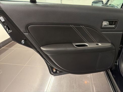 Used 2010 Ford Fusion Sport FWD image 27