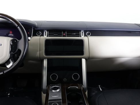 Used 2020 Land Rover Range Rover HSE image 40
