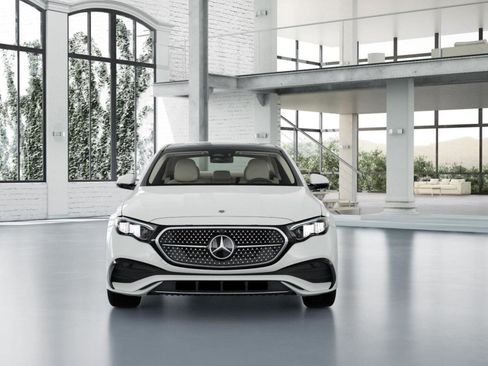 New 2026 Mercedes-Benz E 350 4MATIC Sedan image 9