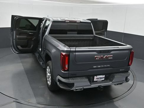 Used 2021 GMC Sierra 1500 SLT AWD/4WD image 52