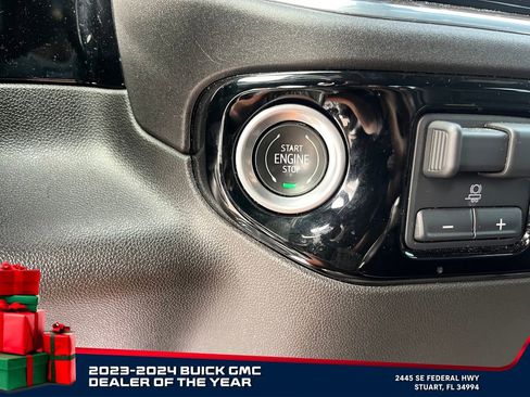 Used 2024 Chevrolet Silverado 2500 LTZ image 27