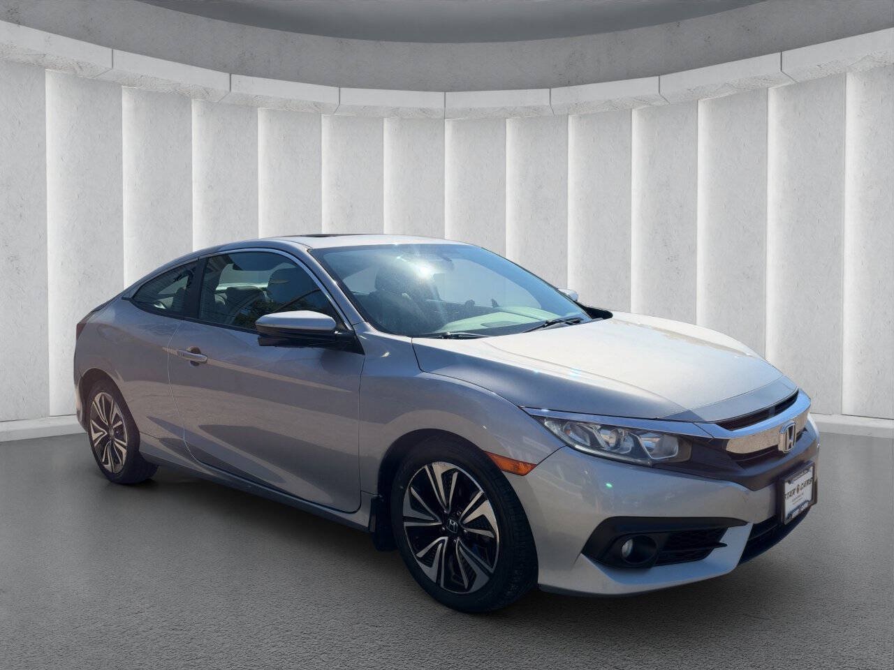 Used 2016 Honda Civic EX-T image 7