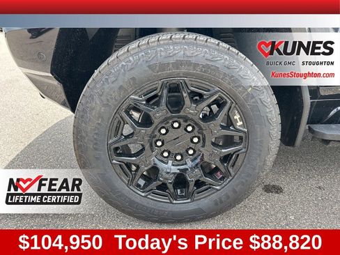 New 2025 GMC Hummer EV 2X w/ LPO, Dark Essentials Package image 16