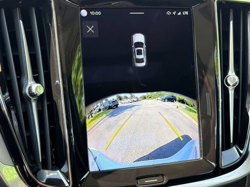 Used 2024 Volvo S60 B5 Core FWD image 19
