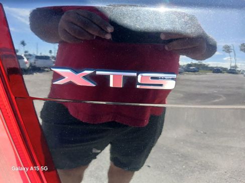 Used 2016 Cadillac XTS Luxury image 19