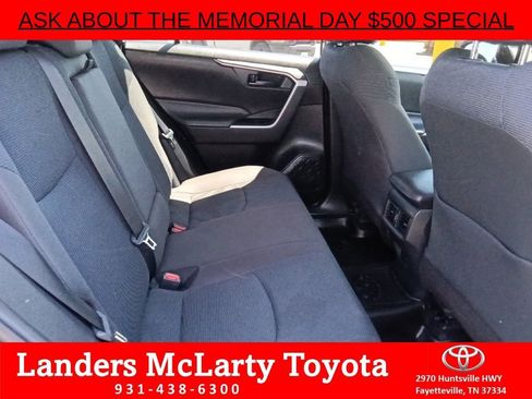 Used 2022 Toyota RAV4 LE AWD/4WD image 29