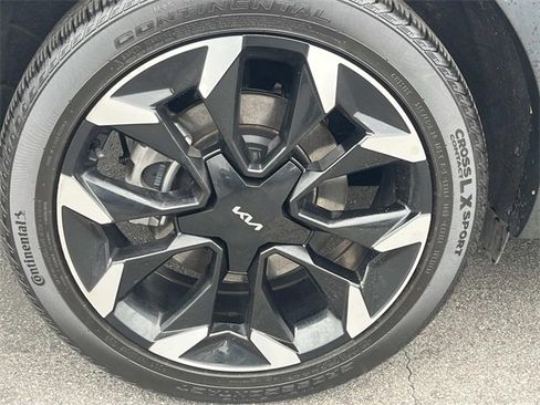 Used 2024 Kia Sorento EX w/ Panoramic Sunroof Package image 8