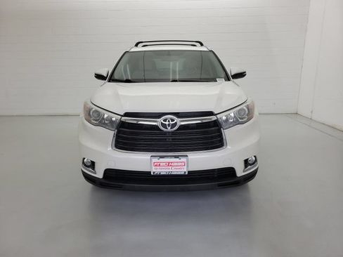 Used 2015 Toyota Highlander Limited FWD image 3