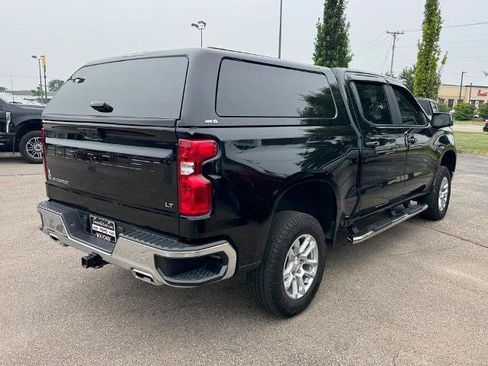 Used 2024 Chevrolet Silverado 1500 LT AWD/4WD image 5