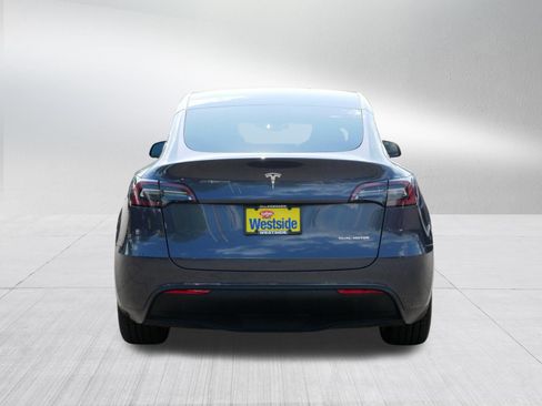 Used 2023 Tesla Model Y Long Range AWD/4WD image 6