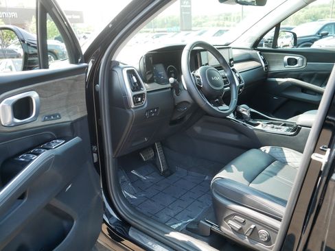 Used 2023 Kia Sorento SX Prestige AWD/4WD image 11