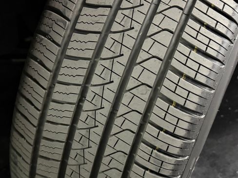 Used 2024 Mercedes-Benz GLS 450 4MATIC image 19