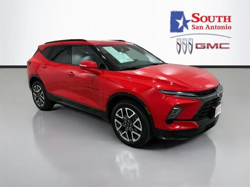 Used 2024 Chevrolet Blazer RS w/ Driver Confidence II Package FWD image 1