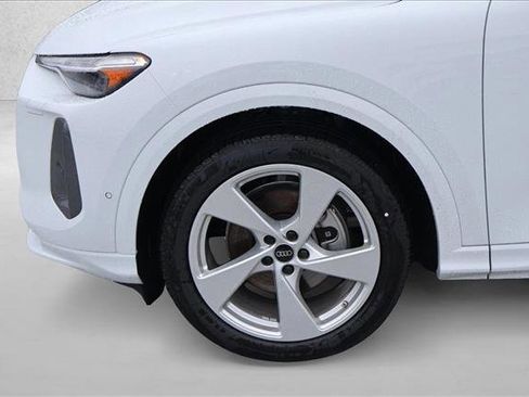 Used 2025 Audi Q5 Prestige AWD/4WD image 10