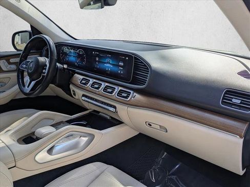 Used 2021 Mercedes-Benz GLE 450 4MATIC image 24