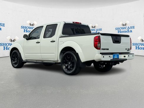 Used 2019 Nissan Frontier SV w/ Value Truck Package image 5