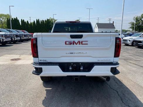 New 2025 GMC Sierra 2500 Denali w/ Denali Reserve Package image 4