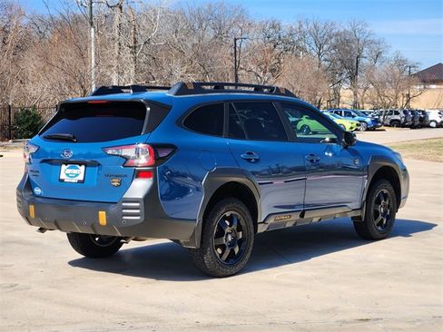 Used 2022 Subaru Outback Wilderness w/ Wilderness Package image 7